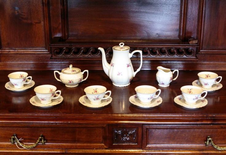 49747894946978479849467