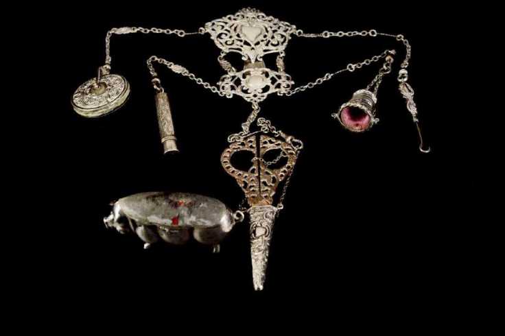 507985789457835765376